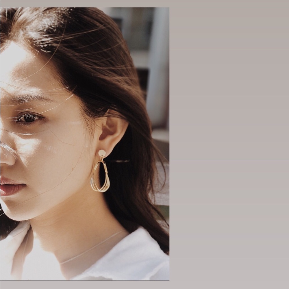 Handmade Vintage Gold Circle Drop Earrings